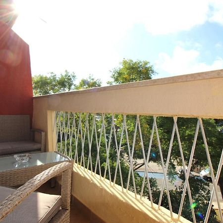 Apartment Agata In City Center Porec Bagian luar foto