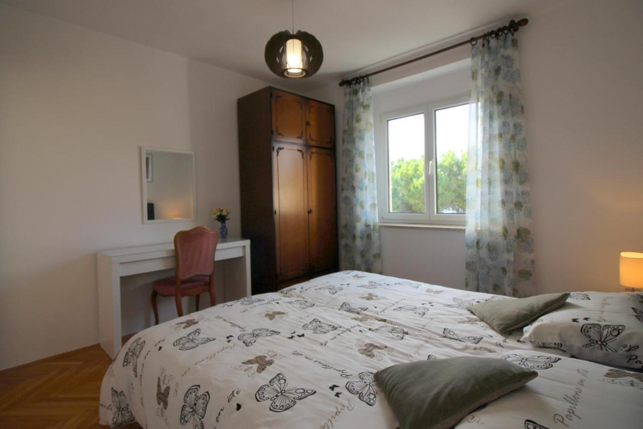 Apartment Agata In City Center Porec Bagian luar foto